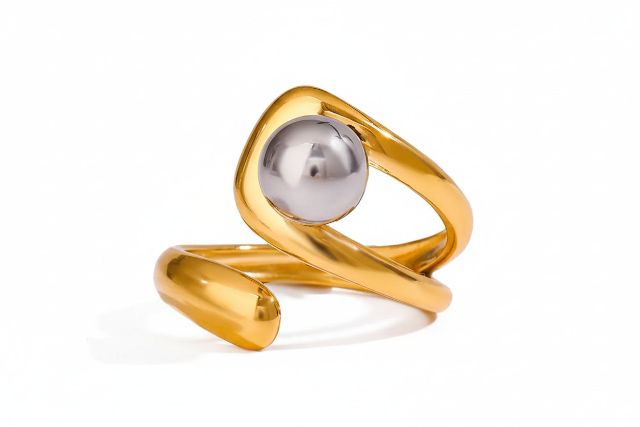 Hollow Steel Ball Open Ring – 18K Gold Plated Stainless Steel