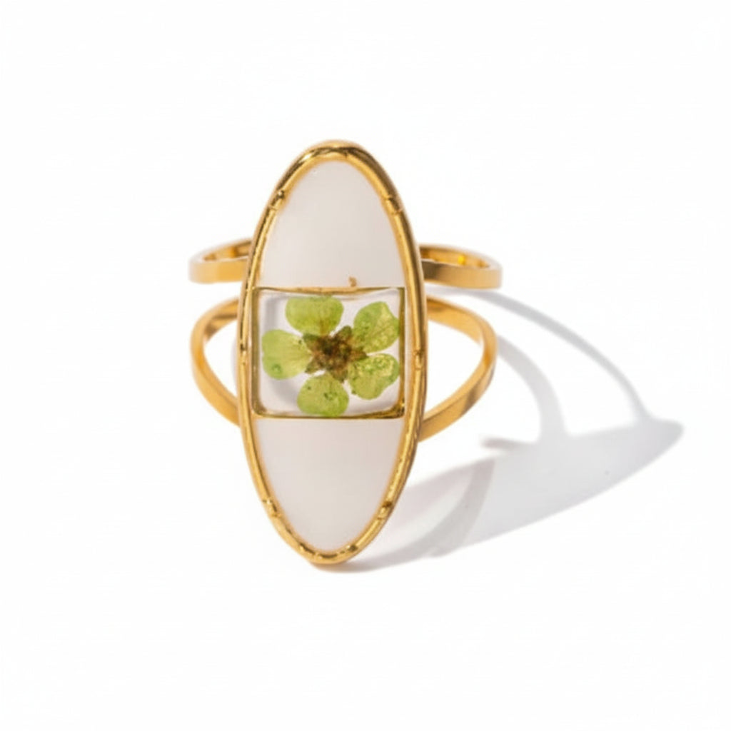 Eternity Flower Ring – 18K Gold Plated Stainless Steel