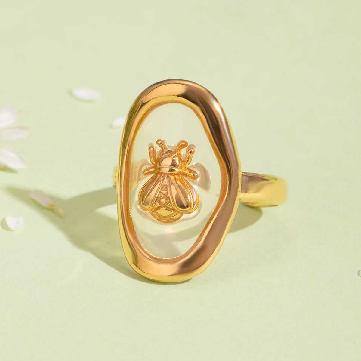 Oval Bee Open Ring – 18K Gold Plated Stainless Steel
