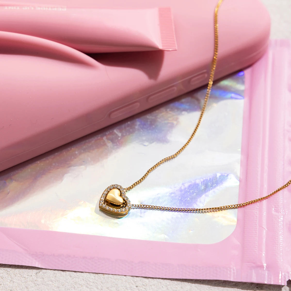 Heart Pendant Necklace – 18K Gold Plated Stainless Steel