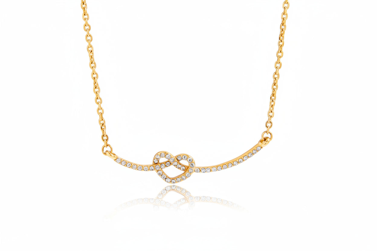 Heart Pendant Necklace – 18K Gold Plated Stainless Steel