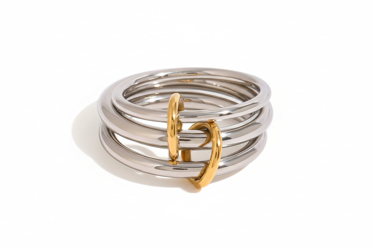 Trinity Interlocking Ring - 18K Gold & Silver Plated