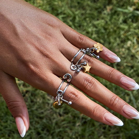 Zora Trendy Women's Paper Clip Design Flower Heart Star Pendant Open Ring 18K Gold-plated Stainless Steel Waterproof Jewelry