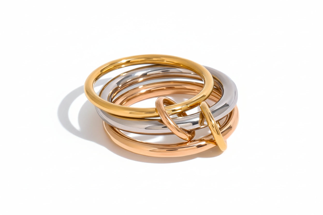 Trinity Interlocking Ring - 18K Gold & Silver Plated
