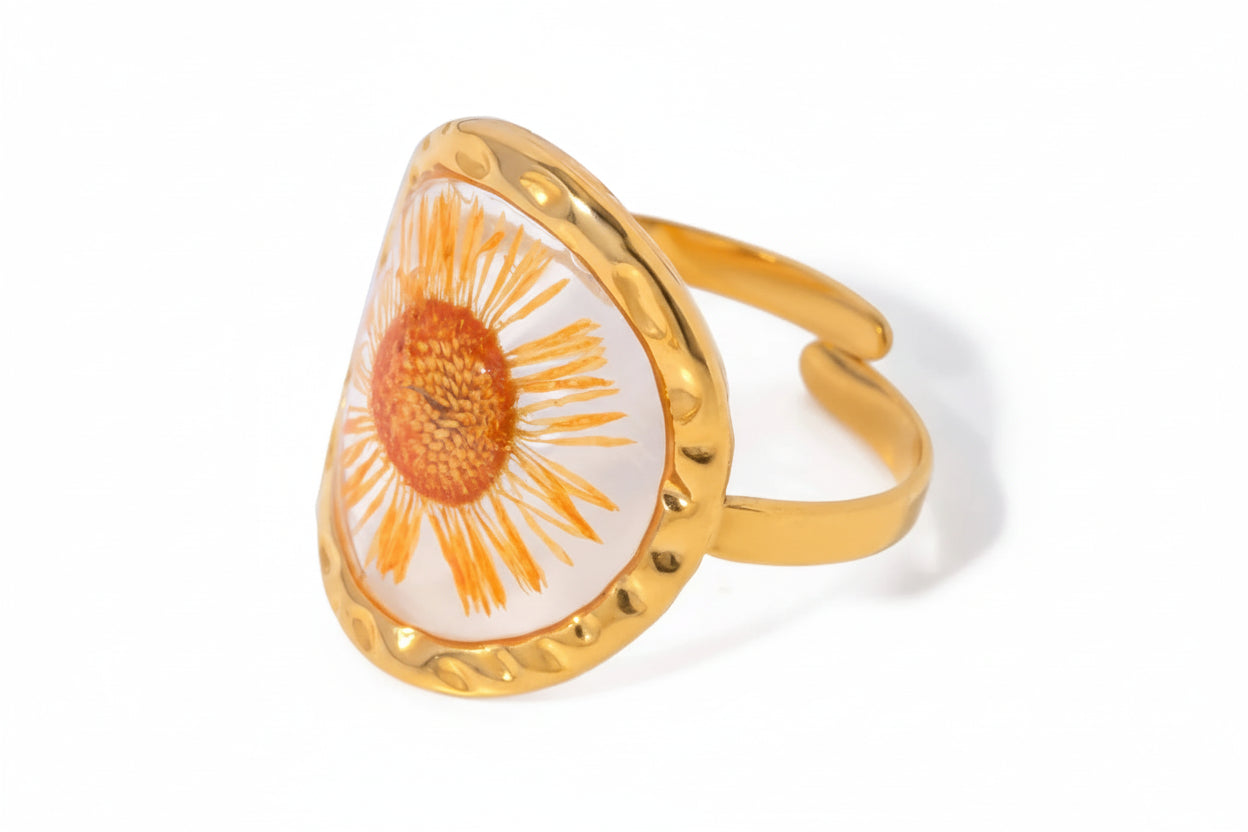 Pressed Flower Open Ring – 18K Gold Plated Stainless Steel