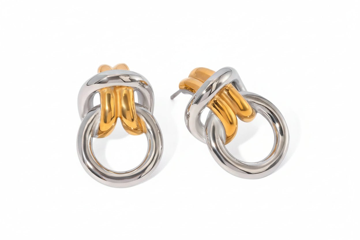 Textured Irregular Stud Earrings – 18K Gold Plated Stainless Steel