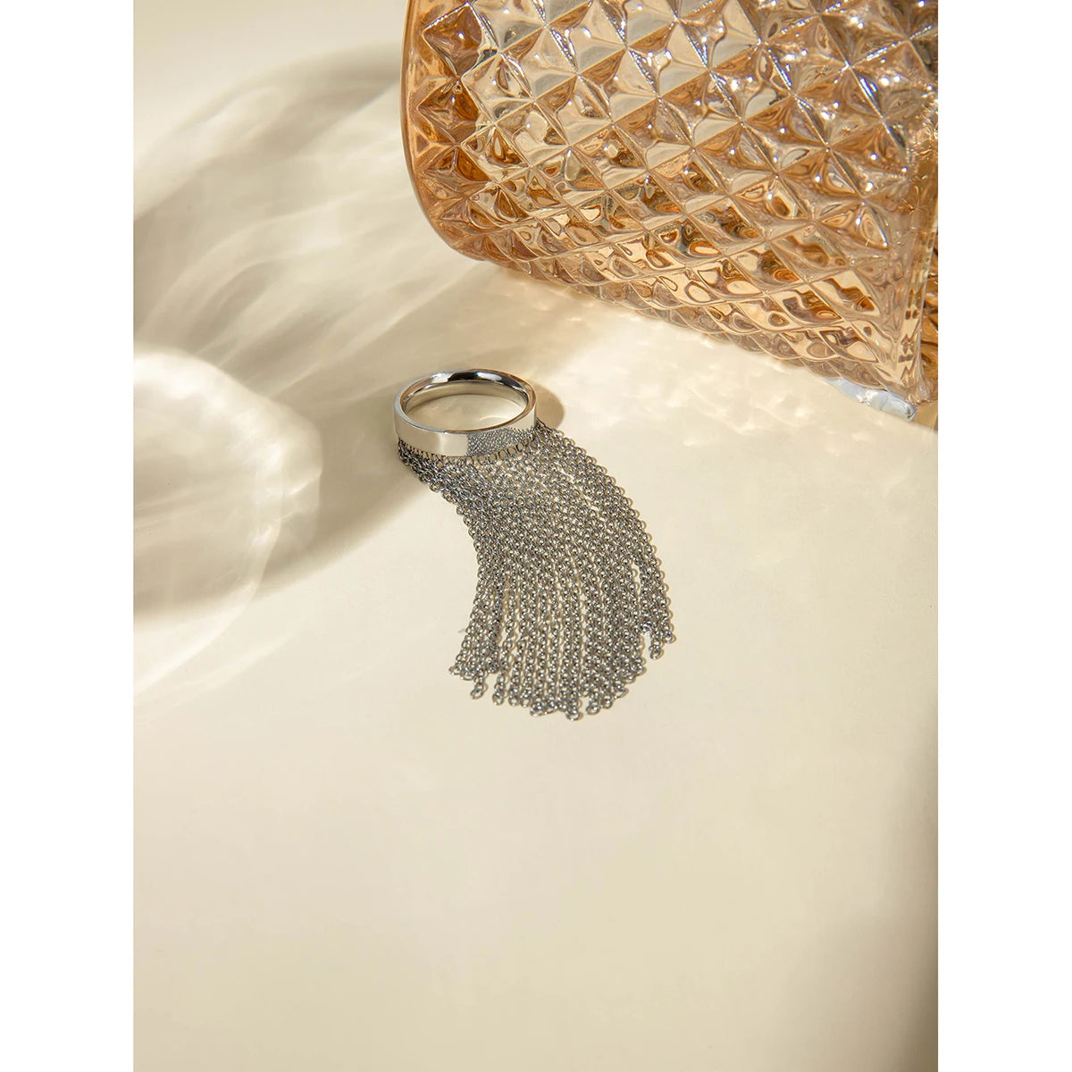 Chain Tassel Ring – 18K Gold Plated Stainless Steel