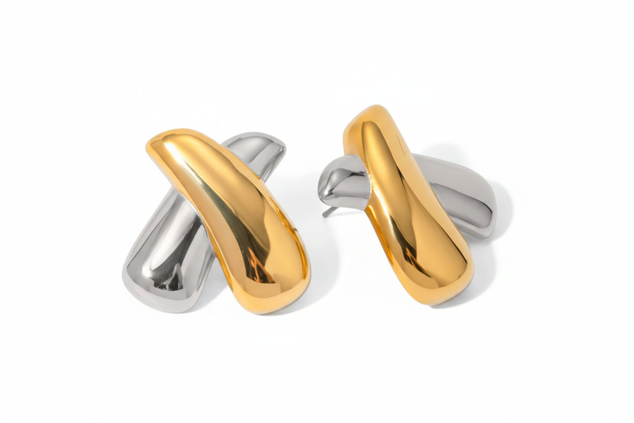 Textured Irregular Stud Earrings – 18K Gold Plated Stainless Steel