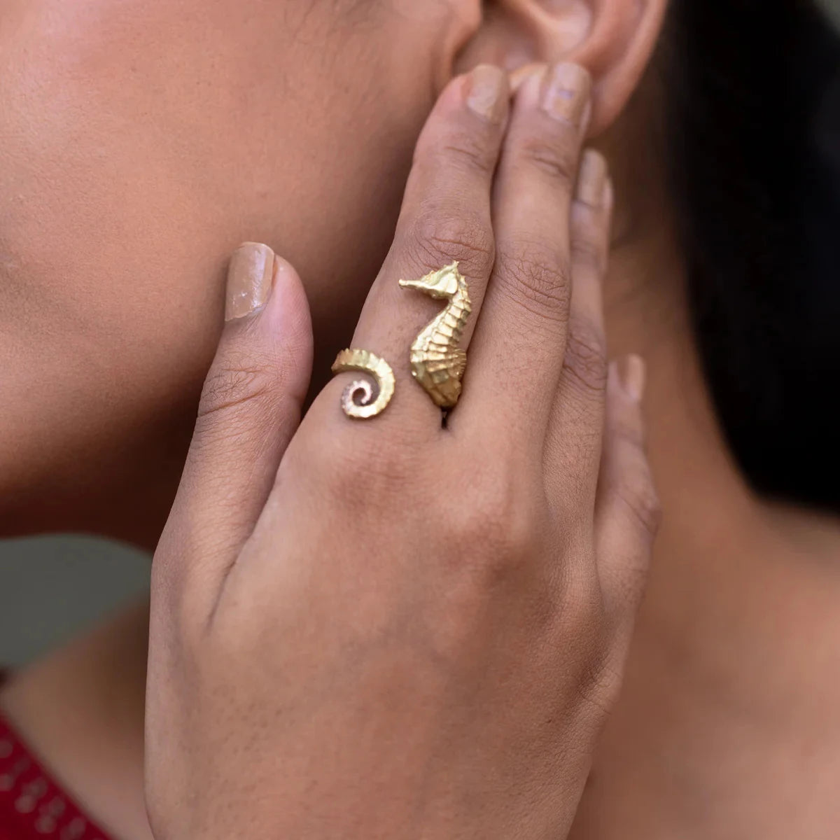 Golden Seahorse Adjustable Ring – 18K Gold PVD Stainless Steel