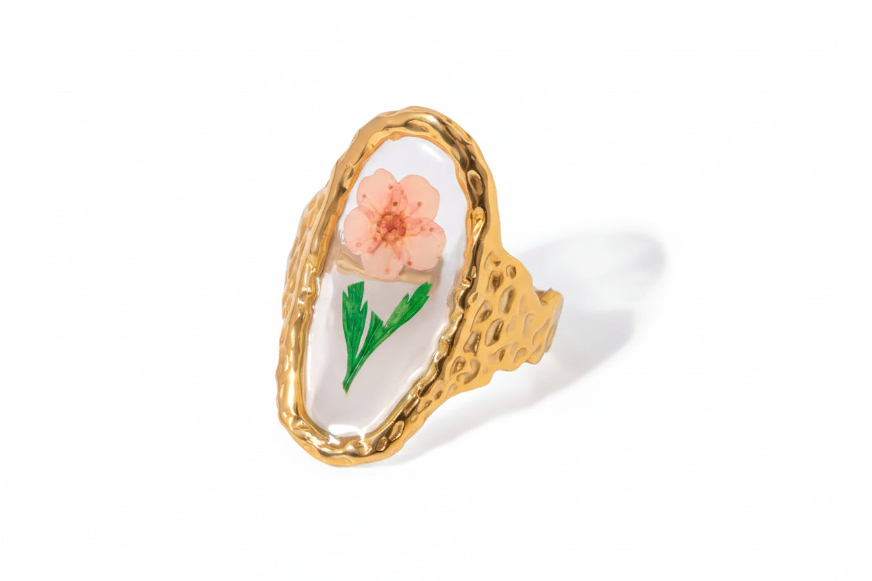 Eternity Flower Ring – 18K Gold Plated Stainless Steel