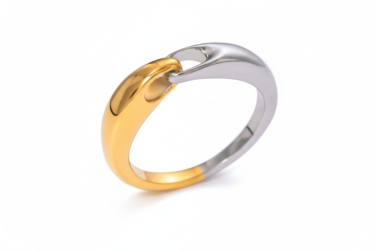 Double Line Irregular Open Ring – 18K Gold Plated Stainless Steel