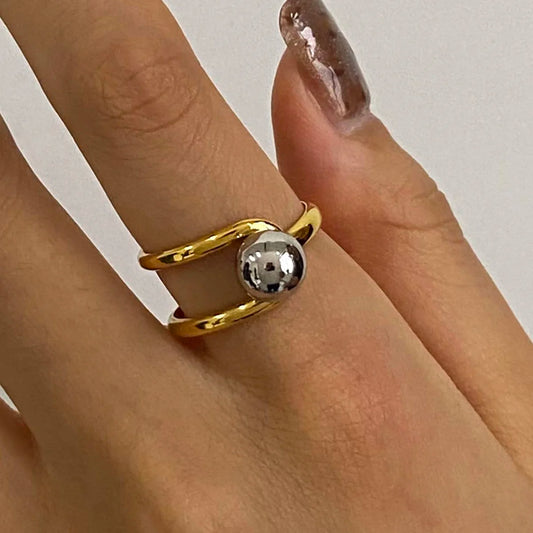 Hollow Steel Ball Open Ring – 18K Gold Plated Stainless Steel