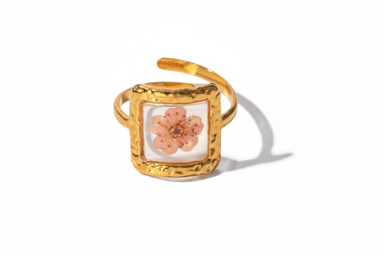 Pressed Flower Open Ring – 18K Gold Plated Stainless Steel